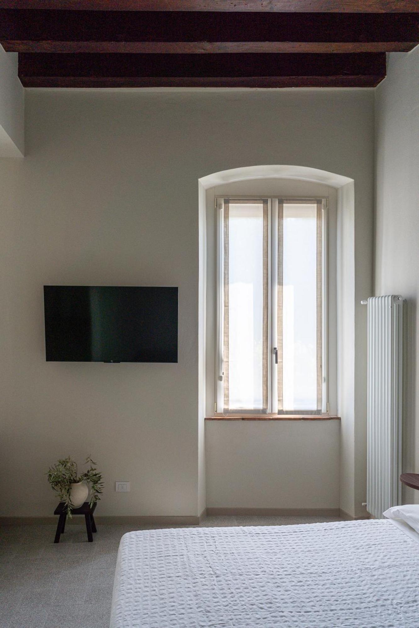 The Lake Suites Com - Luxury Stay In Lazise Eksteriør billede