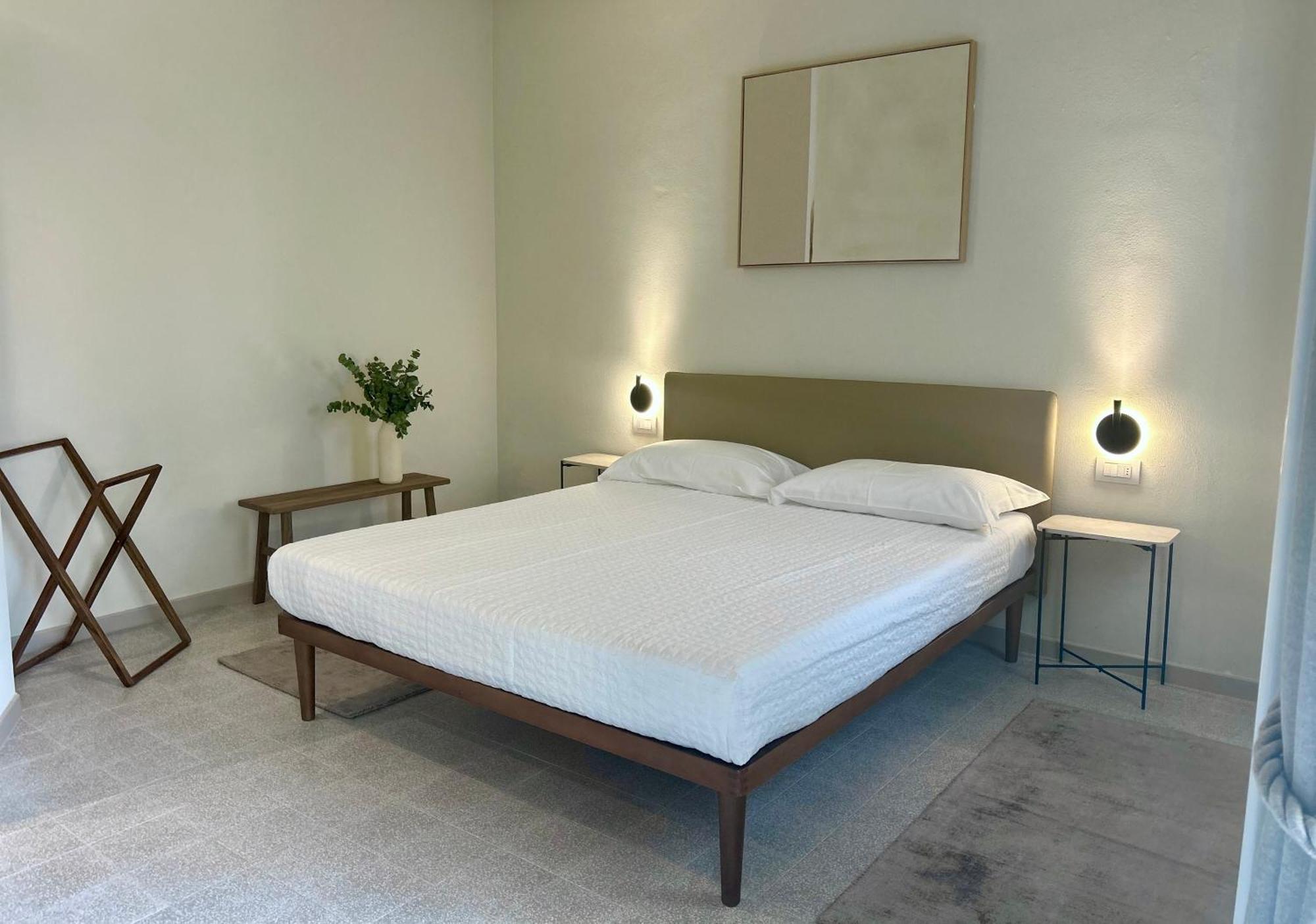 The Lake Suites Com - Luxury Stay In Lazise Eksteriør billede