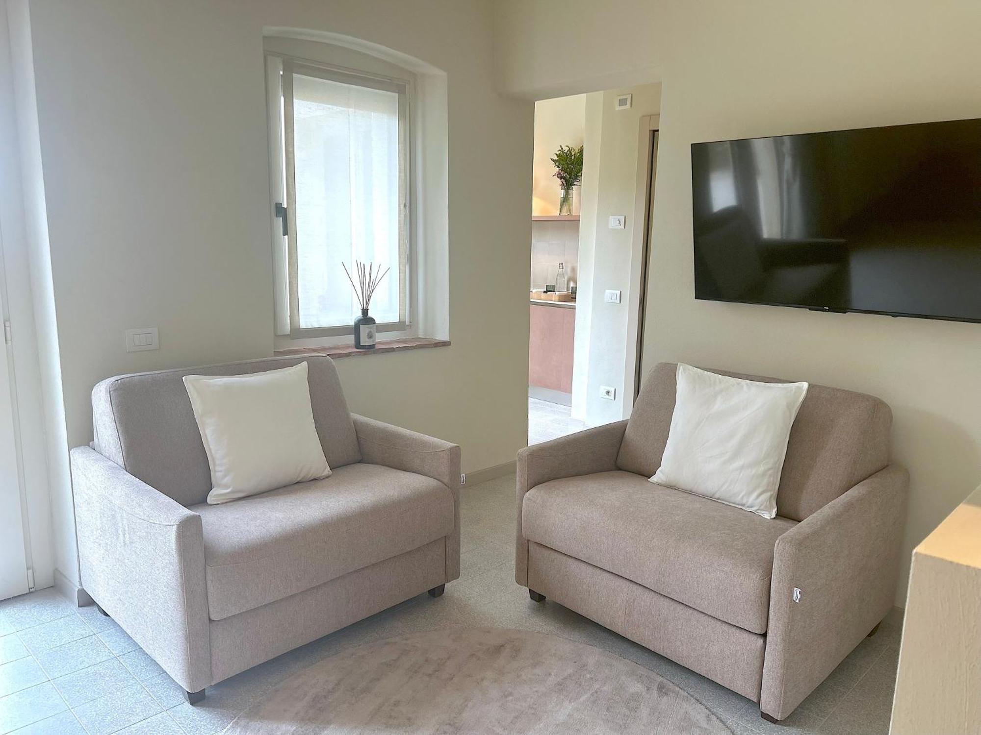 The Lake Suites Com - Luxury Stay In Lazise Eksteriør billede
