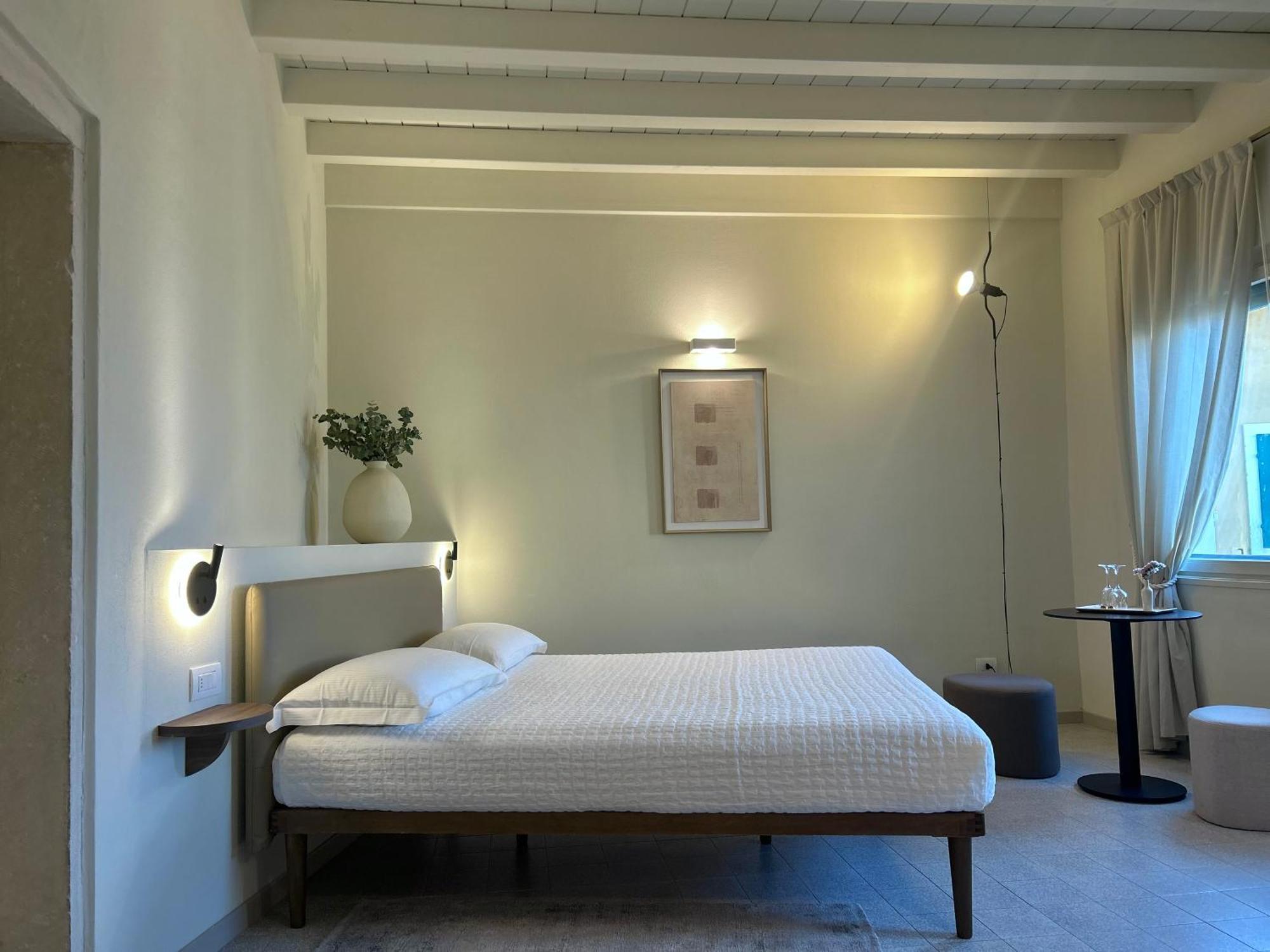The Lake Suites Com - Luxury Stay In Lazise Eksteriør billede